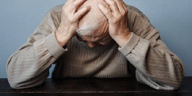 رنج‌های پنهان سالمندان مبتلا به بیماری وسواس