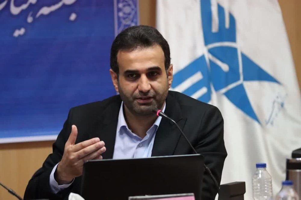 دانشجویان ، پرچمداران تحول در کشور