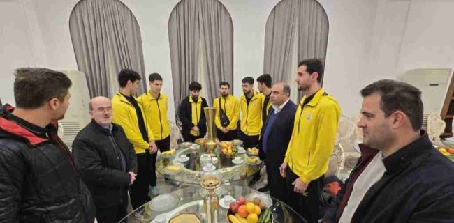 از صفر تا صد کنار سرمایه‌گذاران لنگرود هستم / تیم والیبال شهید املاکی افتخار شهر است