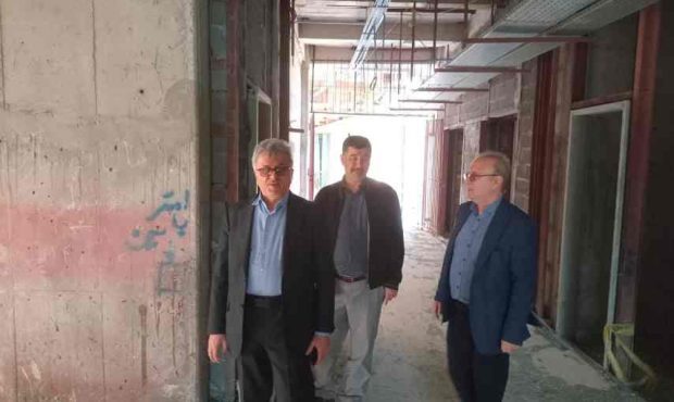 بازدید رئیس دانشگاه علوم پزشکی گیلان از روند تکمیل پروژه مجتمع دانشگاهی لاکان