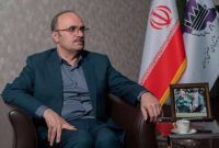 دولت باید در کنار بخش خصوصی قرار گیرد