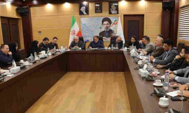 قابل حل بودن مشکلات بافت آسیب دیده بازار رشت با هم دلی و همزبانی مسئولین قابل حل بودن مشکلات بافت آسیب دیده بازار رشت با هم دلی و همزبانی مسئولین