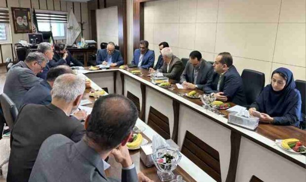 بررسی راهکارهای بهرهگیری از ظرفیتهای شرکت سرمایهگذاری سهام عدالت گیلان با حضور دکتر فلاح بررسی راهکارهای بهرهگیری از ظرفیتهای شرکت سرمایهگذاری سهام عدالت گیلان با حضور دکتر فلاح