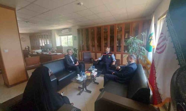 همافزایی مدیریت شهری و صنعت برق گیلان برای ارتقای خدماترسانی/ تشکیل کارگروه مشترک برای ایمنسازی پیادهراه فرهنگی رشت همافزایی مدیریت شهری و صنعت برق گیلان برای ارتقای خدماترسانی/ تشکیل کارگروه مشترک برای ایمنسازی پیادهراه فرهنگی رشت